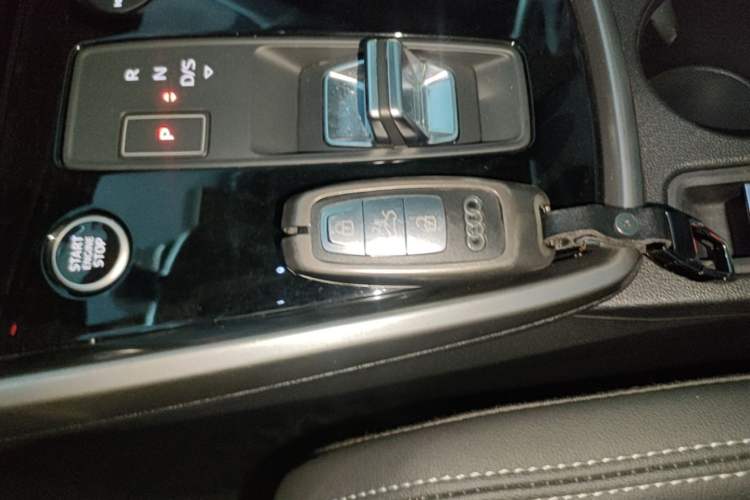Used Audi A3 2021 A3L Limousine 35 TFSI Fashion Sport Model Vehicle Key