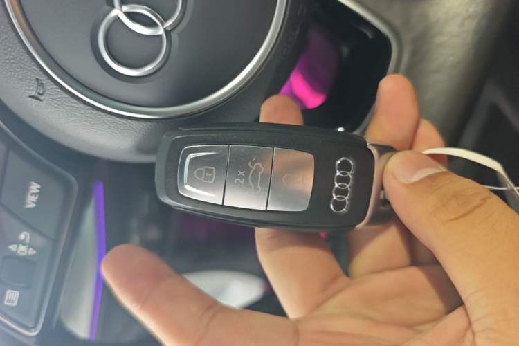 Used Audi A3 2021 A3L Limousine 35 TFSI Luxury Sport Edition Vehicle Key