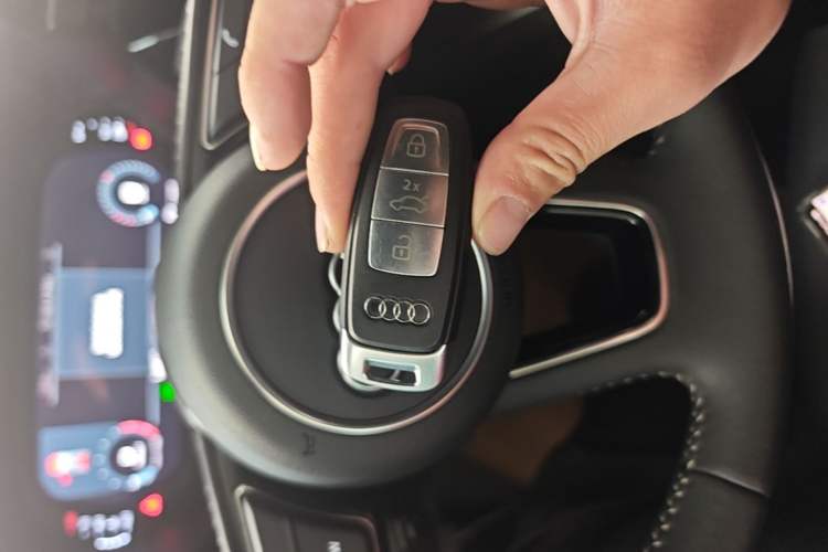 Used Audi A3 2021 A3L Limousine 35 TFSI Fashion Sport Model Vehicle Key