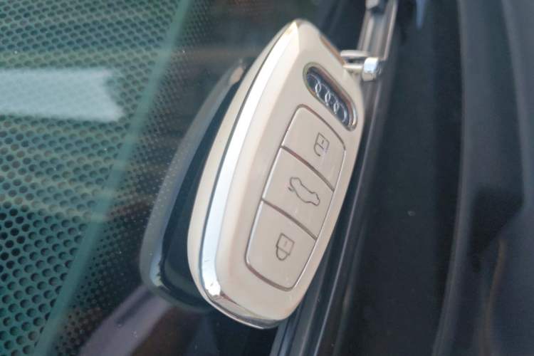 Used Audi A3 2021 A3L Limousine 35 TFSI Fashion Sport Model Vehicle Key