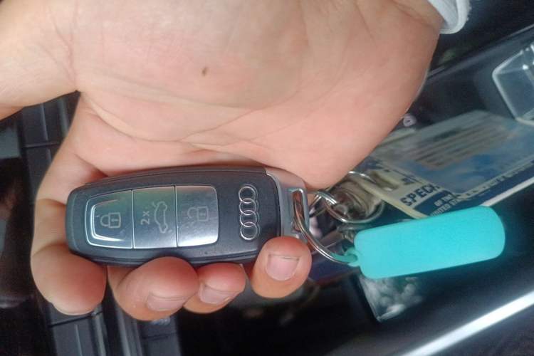 Used Audi A3 2021 Sportback 35 TFSI Fashionable Sports Model Vehicle Key