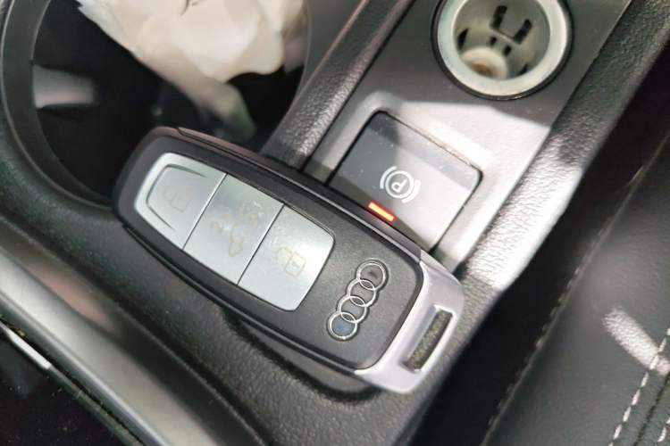Used Audi A3 2021 Sportback 35 TFSI Fashionable Sports Model Vehicle Key