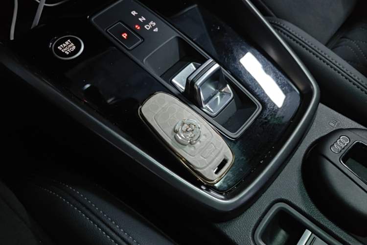 Used Audi A3 2021 A3L Limousine 35 TFSI Luxury Sport Edition Vehicle Key