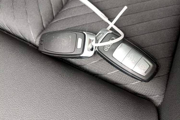 Used Audi A3 2021 A3L Limousine 35 TFSI Fashionable and Elegant Model Vehicle Key