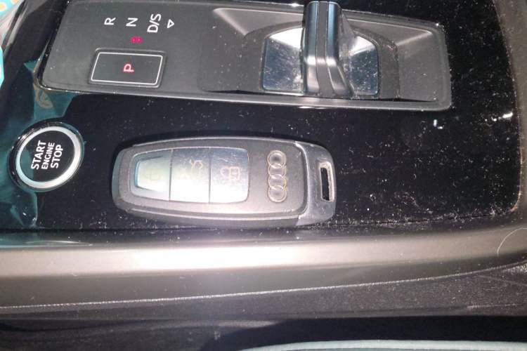 Used Audi A3 2021 Sportback 35 TFSI Ambition Style Edition Vehicle Key