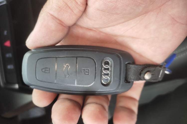 Used Audi A3 2021 Sportback 35 TFSI Fashionable Sports Model Vehicle Key