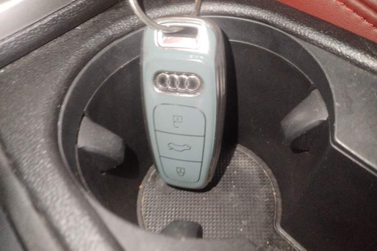 Used Audi A3 2021 Sportback 35 TFSI Advanced Sport Edition Vehicle Key