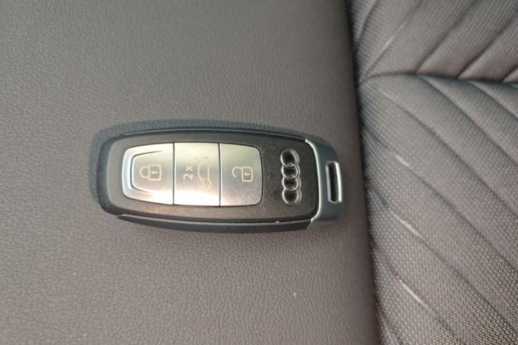 Used Audi A3 2021 Sportback 35 TFSI Stylish and Elegant Model Vehicle Key