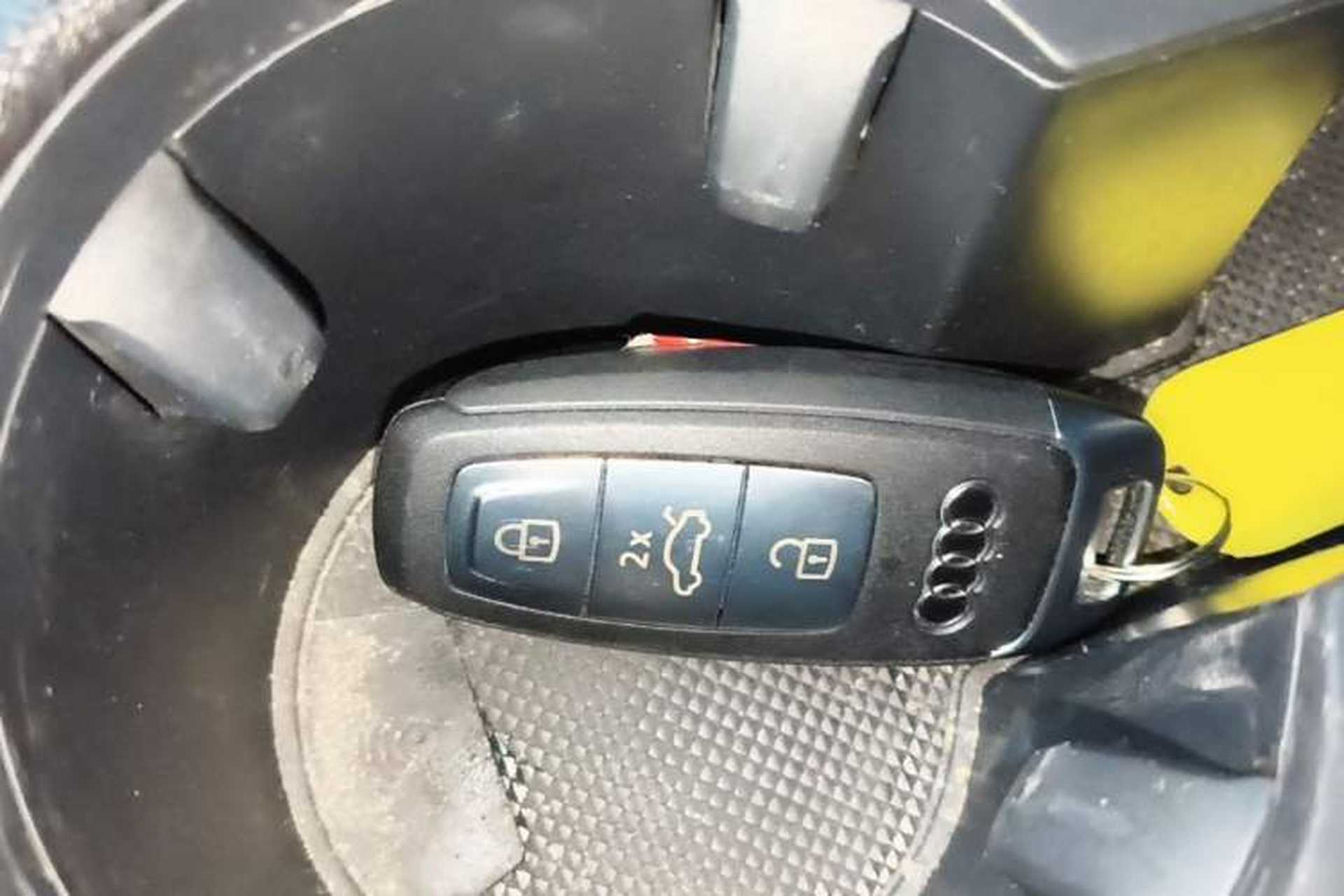 Used Audi A3 2021 Sportback 35 TFSI Fashionable Sports Model Vehicle Key