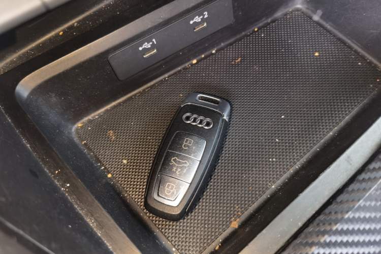 Used Audi A3 2021 Sportback 35 TFSI Ambition Style Edition Vehicle Key