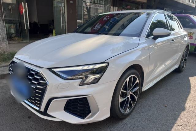 Używany Audi A3 2021 Sportback 35 TFSI Advanced Sport Edition