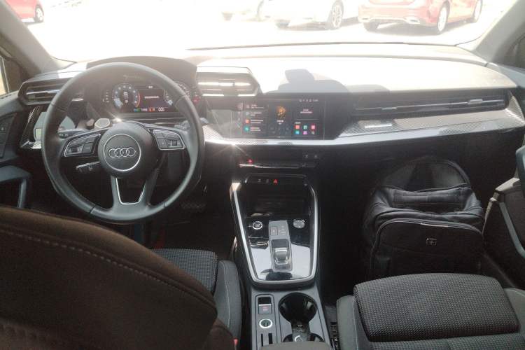 Used Audi A3 2021 Sportback 35 TFSI Advanced Sport Edition Center Console