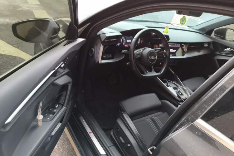 Used Audi A3 2022 Sportback 35 TFSI Fashionable Sports Model Driver Seat