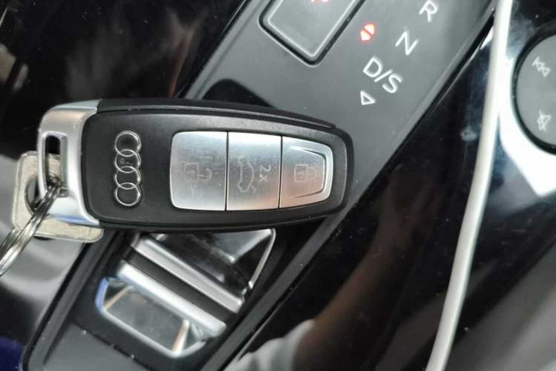 Used Audi A3 2022 Sportback 35 TFSI Fashionable Sports Model Vehicle Key