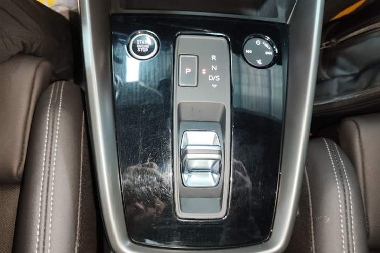 Used Audi A3 2022 A3L Limousine 35 TFSI Fashion Sport Model Gear Lever