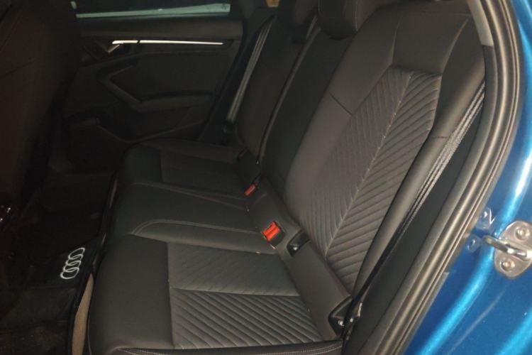 Used Audi A3 2022 A3L Limousine 35 TFSI Fashionable and Elegant Model Interior 4