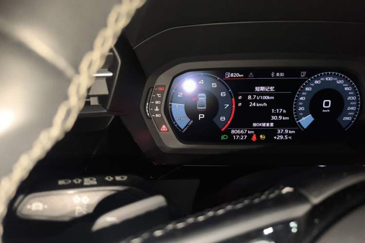Used Audi A3 2022 A3L Limousine 35 TFSI Fashion Sport Model Odometer Close Up