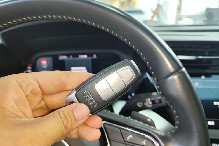 Used Audi A3 2022 A3L Limousine 35 TFSI Fashion Sport Model Vehicle Key