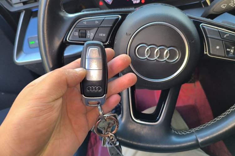 Used Audi A3 2022 Sportback 35 TFSI Fashionable Sports Model Vehicle Key