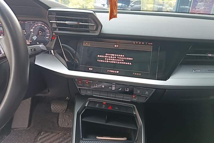 Used Audi A3 2022 A3L Limousine 35 TFSI Fashion Sport Model Audio And AC Panel