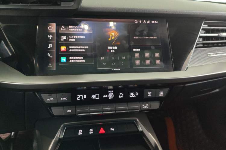 Used Audi A3 2022 Sportback 35 TFSI Fashionable Sports Model Audio And AC Panel