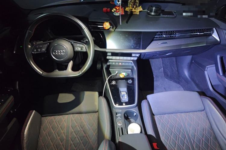 Used Audi A3 2022 A3L Limousine 35 TFSI RS Performance Package Center Console
