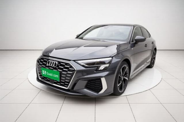 Audi A3 2022 Sportback 35 TFSI Fashionable Sports Model с пробегом