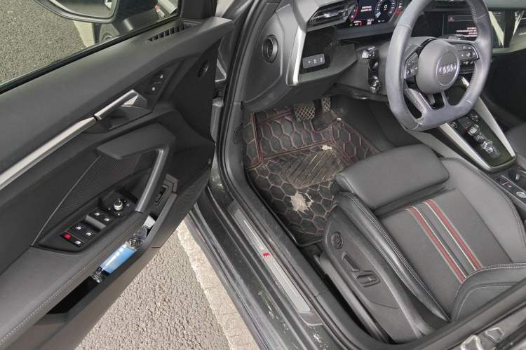 Used Audi A3 2022 Sportback 35 TFSI Fashionable Sports Model Driver Seat