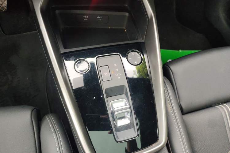 Used Audi A3 2022 A3L Limousine 35 TFSI Fashion Sport Model Gear Lever