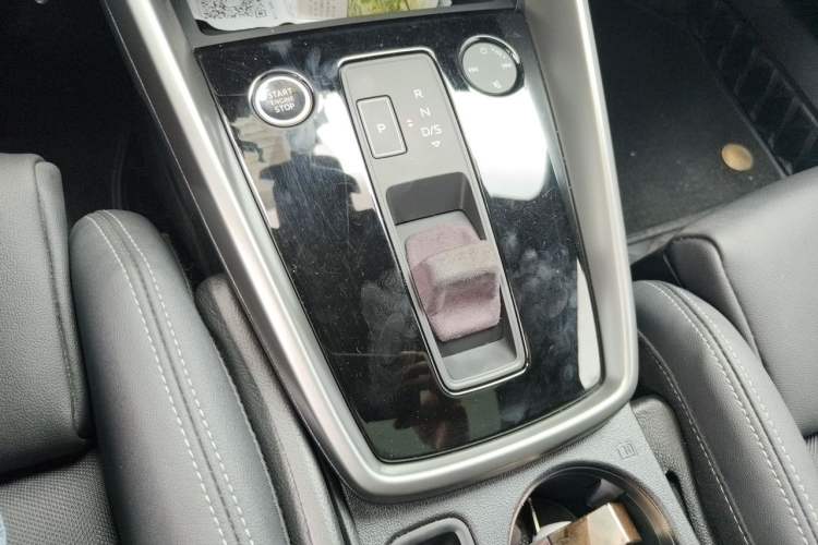 Used Audi A3 2022 Sportback 35 TFSI Fashionable Sports Model Gear Lever