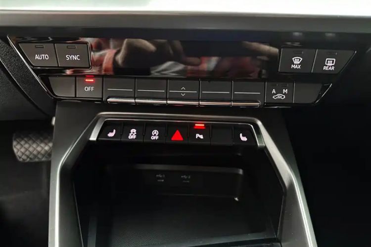 Used Audi A3 2022 A3L Limousine 35 TFSI Progressive Sport Edition Interior 4