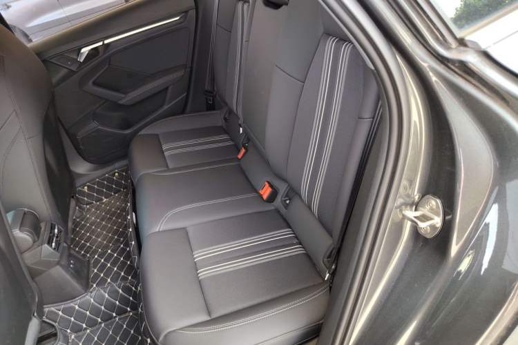 Used Audi A3 2022 A3L Limousine 35 TFSI Fashion Sport Model Left Rear Seat