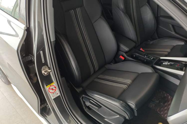 Used Audi A3 2022 Sportback 35 TFSI Fashionable Sports Model Right Front Seat