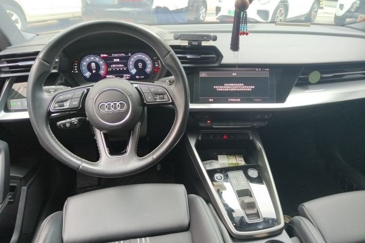 Used Audi A3 2022 Sportback 35 TFSI Fashionable Sports Model Steering Wheel