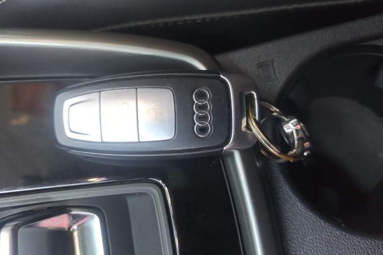 Used Audi A3 2022 A3L Limousine 35 TFSI Fashion Sport Model Vehicle Key