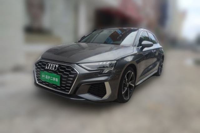 Ojetý Audi A3 2022 Sportback 35 TFSI Fashionable Sports Model