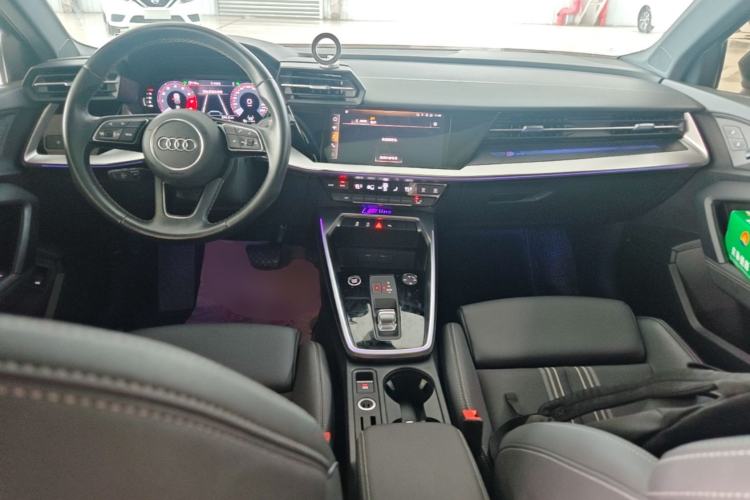 Used Audi A3 2022 Sportback 35 TFSI Fashionable Sports Model Center Console