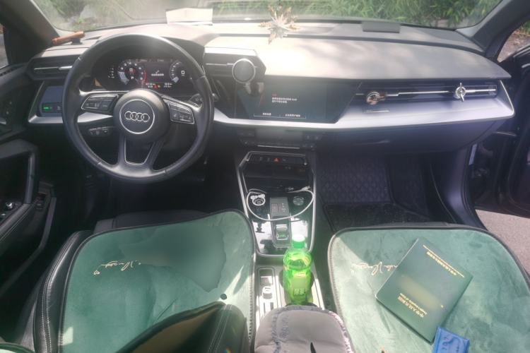 Used Audi A3 2022 Sportback 35 TFSI Fashionable Sports Model Center Console
