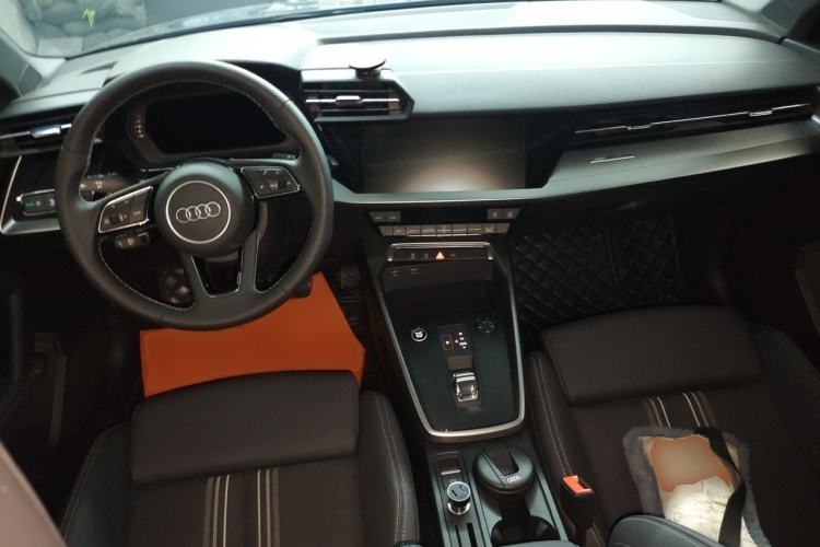 Used Audi A3 2022 A3L Limousine 35 TFSI Fashion Sport Model Center Console