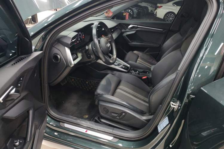 Used Audi A3 2022 Sportback 35 TFSI Fashionable Sports Model Driver Seat