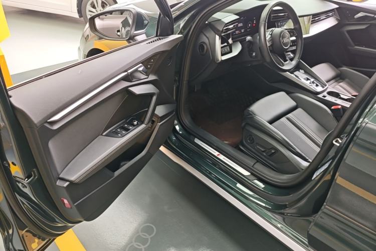 Used Audi A3 2022 Sportback 35 TFSI Fashionable Sports Model Driver Seat