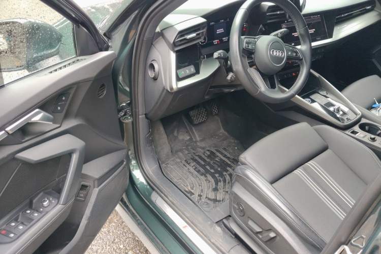Used Audi A3 2022 Sportback 35 TFSI Fashionable Sports Model Driver Seat