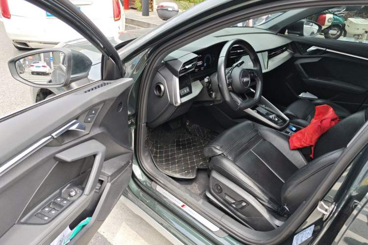 Used Audi A3 2022 Sportback 35 TFSI Fashionable Sports Model Driver Seat