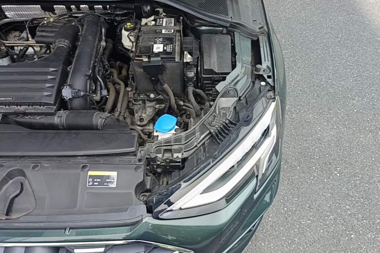Used Audi A3 2022 Sportback 35 TFSI Fashionable Sports Model Engine Bay Left