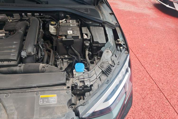 Used Audi A3 2022 Sportback 35 TFSI Fashionable Sports Model Engine Bay Left