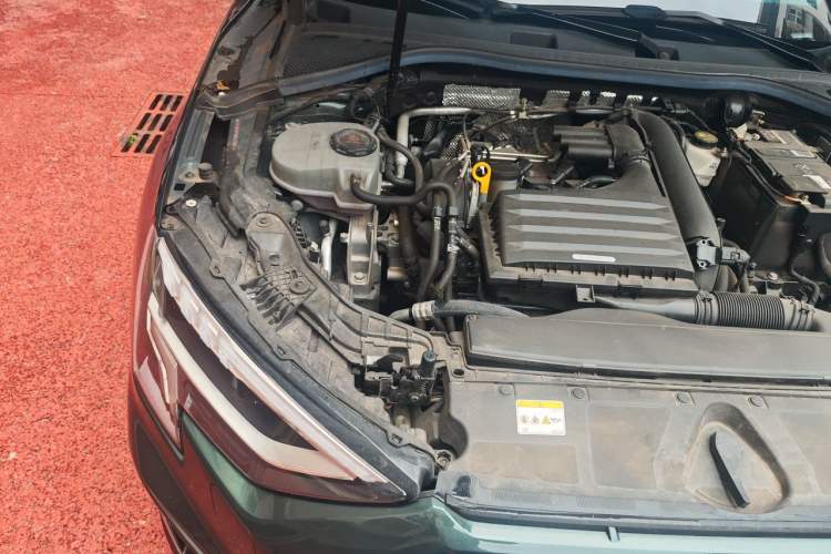 Used Audi A3 2022 Sportback 35 TFSI Fashionable Sports Model Engine Bay Right