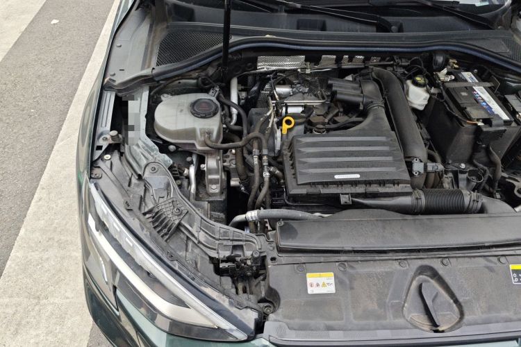 Used Audi A3 2022 Sportback 35 TFSI Fashionable Sports Model Engine Bay Right