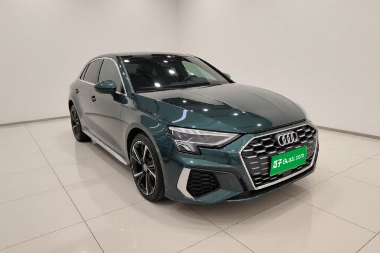 Used Audi A3 2022 Sportback 35 TFSI Fashionable Sports Model Front Right 45 Deg