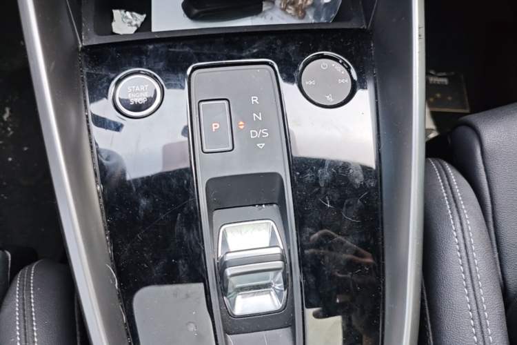 Used Audi A3 2022 Sportback 35 TFSI Fashionable Sports Model Gear Lever