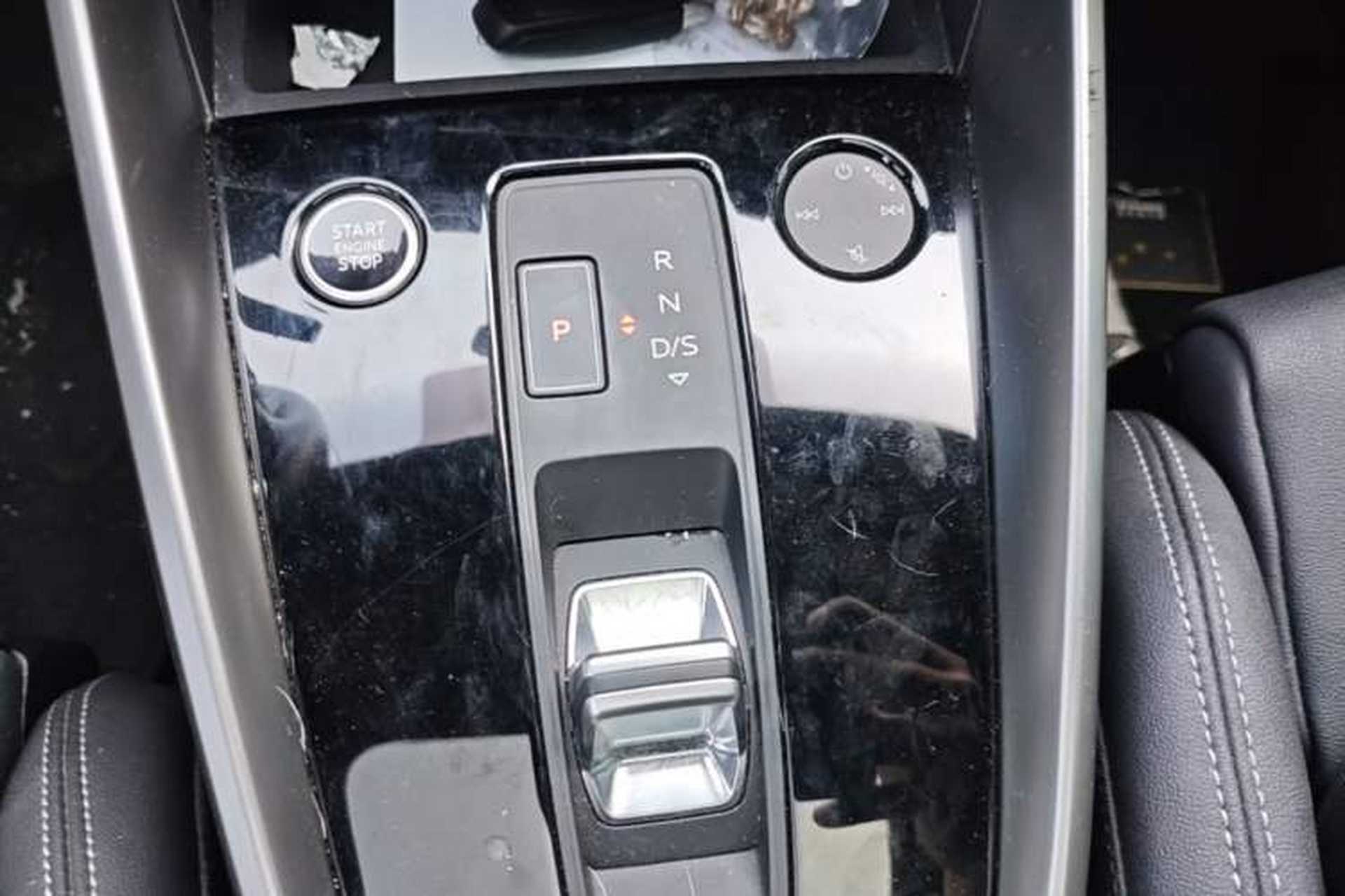 Used Audi A3 2022 Sportback 35 TFSI Fashionable Sports Model Gear Lever